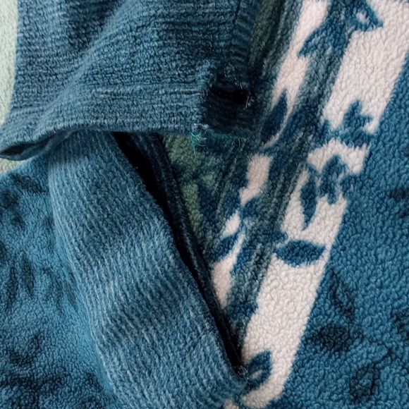 Vintage Aunty Style Fleece Vines / Leaves Half Zip - Picture 3 of 6